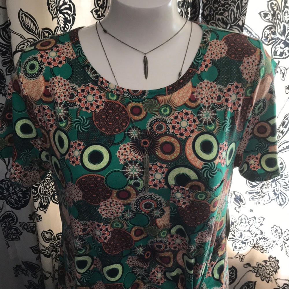 LuLaRoe Carly